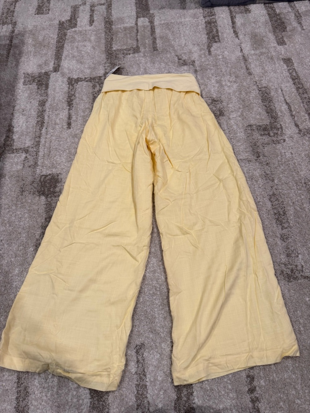 NWT- Hollister Wide Leg Pants - Picture 5 of 6